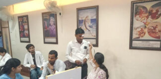 गुप्त वृन्दावन धाम में निःशुल्क स्वास्थ्य शिविर में सैकड़ों लोगों ने लिया लाभ Hundreds of people benefited from a free health camp held at Gupt Vrindavan Dham.