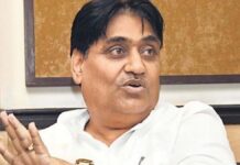 पाठ्यपुस्तकें हटाने पर सियासी घमासान: डोटासरा ने सरकार को घेरा Political Uproar Over Removal of Textbooks: Dotasra Corners the Government