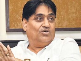 पाठ्यपुस्तकें हटाने पर सियासी घमासान: डोटासरा ने सरकार को घेरा Political Uproar Over Removal of Textbooks: Dotasra Corners the Government