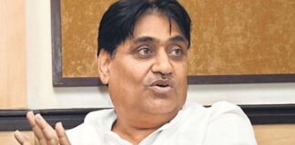 पाठ्यपुस्तकें हटाने पर सियासी घमासान: डोटासरा ने सरकार को घेरा Political Uproar Over Removal of Textbooks: Dotasra Corners the Government