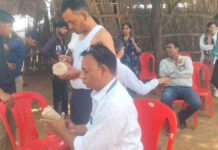 फूड पॉइजनिंग की सूचना पर खाद्य सुरक्षा टीम ने लिए मावा-दूध के 10 नमूने