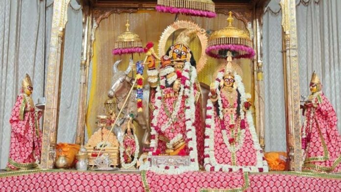 Mohini Ekadashi Celebrated with Devotion in Various Temples