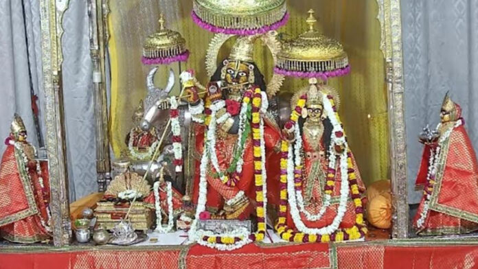 Varuthini Ekadashi: Panchamrit Abhishek Performed for Thakur Ji at Govind Devji Temple