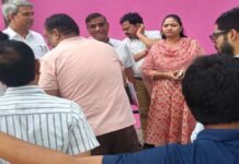 जेएस स्पोर्ट्स नीतू बारूपाल ने आईपीएल की तैयारियों का जायजा लिया JS Sports' Neetu Barupal took stock of the IPL preparations.