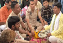 खाकी ने निभाया भाई का फर्ज: मेस कुक की बेटियों की शादी में 2.21 लाख का मायरा Maira worth ₹2.21 Lakhs presented at the wedding of the Mess Cook's daughters.