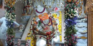 खोले के हनुमानजी मंदिर में 108 द्रव्यों से महाभिषेक