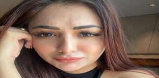 कौन है खुशी मुखर्जी का सीक्रेट फैन!