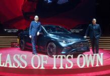 मर्सिडीज-बेंज ने अपनी अब तक की सबसे इमोशनल, सहज और इंटेलिजेंट गाड़ी लॉन्च की Mercedes-Benz has launched its most emotional, intuitive, and intelligent car to date.