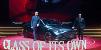 मर्सिडीज-बेंज ने अपनी अब तक की सबसे इमोशनल, सहज और इंटेलिजेंट गाड़ी लॉन्च की Mercedes-Benz has launched its most emotional, intuitive, and intelligent car to date.