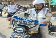 ट्रैफिक पुलिस के बेड़े में शामिल हुईं 20 अत्याधुनिक मोटरसाइकिलें 20 State-of-the-Art Motorcycles Join Traffic Police Fleet