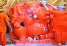 पुष्य नक्षत्र में प्रथम पूज्य का आज होगा पुष्य अभिषेक The 'Pushya Abhishek' of the 'First-Worshipped' Deity will take place today under the Pushya Nakshatra.