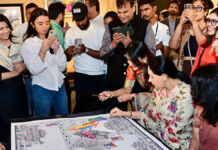 आरआईसी में नाईन डॉट स्क्वायर्स एग्जीबिशन का आगाज Nine Dot Squares Exhibition Kicks Off at RIC