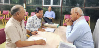 शिविरा पंचांग में अवकाश कटौती का विरोध, शैक्षिक महासंघ ने शिक्षा मंत्री से की मुलाकात