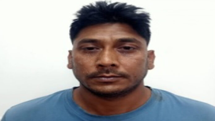 Bluetooth Cheating Scandal: Accused Absconding for 10 Years Nabbed by SOG Bluetooth Cheating Scandal: Accused Absconding for 10 Years Nabbed by SOG