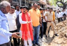 सुशीलपुरा में दूषित जलापूर्ति मामला: विधायक गोपाल शर्मा ने संभाली कमान Contaminated Water Supply Issue in Sushilpura: MLA Gopal Sharma Takes Charge