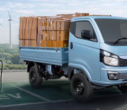 टाटा मोटर्स ने भारत के सबसे व्यापक इलेक्ट्रिक कमर्शियल व्हीकल पोर्टफोलियो का विस्तार किया