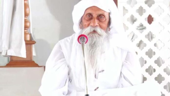 A time will come when, in a single minute, even an atheist will remember God: Baba Umakant Maharaj.