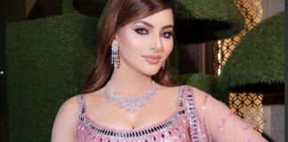 गुलाबी जलवे में उर्वशी रौतेला-इंडो-वेस्टर्न लुक ने लूटी महफ़िल Urvashi Rautela Dazzles in Pink—Her Indo-Western Look Steals the Spotlight