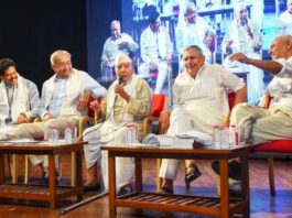 चंद्रशेखर के विचार आज भी प्रासंगिक, राजनीति में रिश्तों की संस्कृति जरूरी