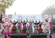 फिजाओं में घुला “मंथन” का रंग, डीजे नाइट में झूमे यूथ