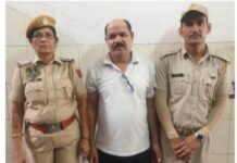 आईपीएल मैच पर ऑनलाइन सट्टा लगाता एक सटोरिया गिरफ्तार