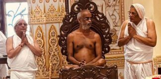 आचार्य विनिश्चय सागर महाराज के दर्शन Darshan of Acharya Vinishchay Sagar Maharaj