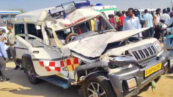 Eight Injured in Collision Between Bus and Bolero Ambulance Eight Injured in Collision Between Bus and Bolero Ambulance