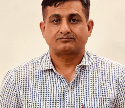 बलात्कार का केस दर्ज नहीं करने के नाम पर एएसआई रिश्वत लेते गिरफ्तार ASI arrested for accepting bribe to refrain from registering rape case.
