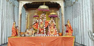 आराध्य देव गोविंद देवजी मंदिर में वैशाखी पूर्णिमा से जलयात्रा महोत्सव प्रारंभ The Jal Yatra Festival commences on Vaishakhi Purnima at the Govind Devji Temple, home of the revered deity.