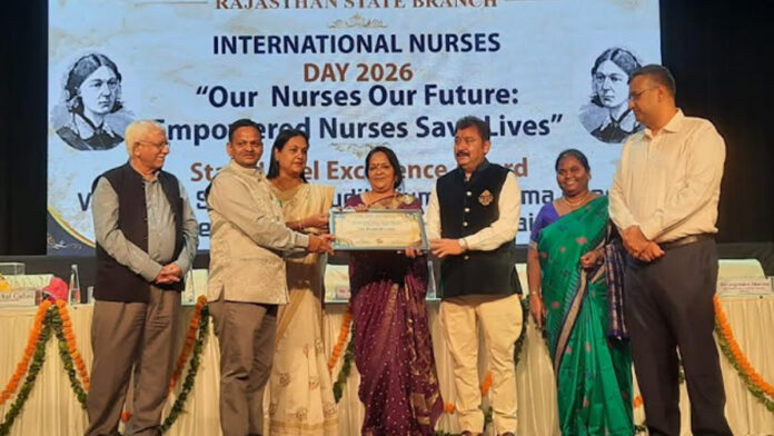 Hemraj Gupta Honored for Outstanding Contribution to Nursing Services