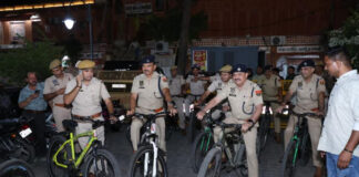 पर्यावरण संरक्षण के लिए जयपुर पुलिस की अनूठी पहल, साइकिल से किया रात्रि गश्त