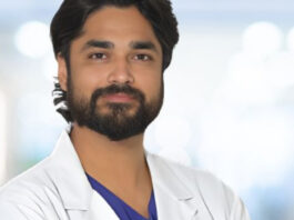 एक ही सर्जरी में दोनों हिप बदलकर युवक को मिली नई जिंदगी Young Man Gets a New Life After Both Hips Replaced in a Single Surgery