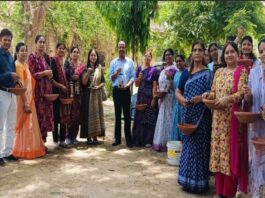 गोनेर में जीव दया का संदेश: पक्षियों के लिए लगाए परिंडे और फीडर, पर्यावरण संरक्षण का लिया संकल्प A Message of Compassion in Goner: Water Pots and Feeders Installed for Birds; Pledge Taken for Environmental Conservation.