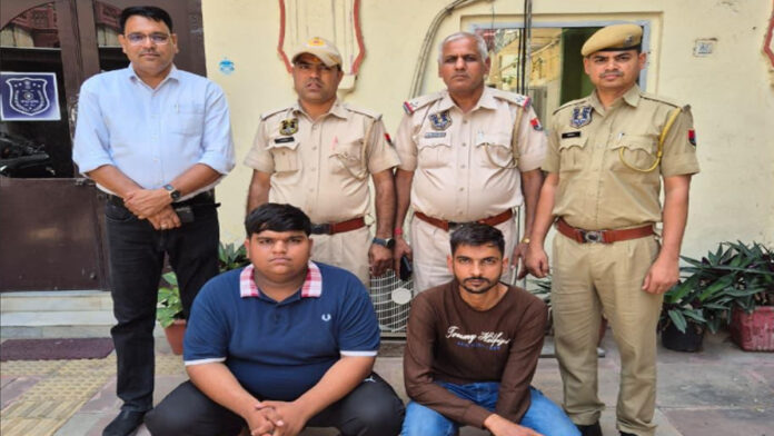 Stolen Scorpio recovered from Jalebi Chowk; two cunning individuals from Gujarat arrested.