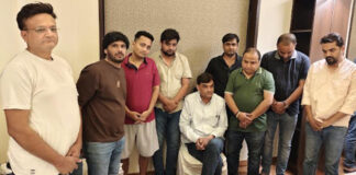 होटल के कमरे में चल रहा था जुए का खेल, पुलिस ने रेड मार किया नौ जुआरियों को गिरफ्तार