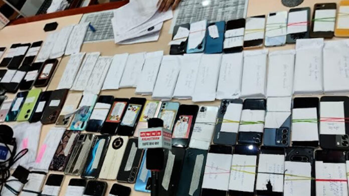 Dealing a major blow to a cyber gang in Jaipur, 23 accused arrested. Dealing a major blow to a cyber gang in Jaipur, 23 accused arrested.