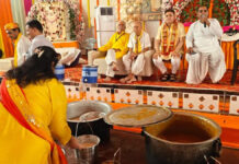 108 श्रीमद्भागवत कथा महोत्सव की पूर्णाहुति: हजारों श्रद्धालुओं ने ग्रहण की प्रसादी Completion of the 108 Shrimad Bhagwat Katha Festival