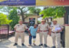 राह चलती युवती से छेड़छाड़ और मारपीट करने वाला गिरफ्तार Man arrested for molesting and assaulting young woman walking on the street.