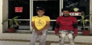 ई-रिक्शा बैटरी चोर गिरोह के दो शातिर बदमाश सहित कबाडी गिरफ्तार