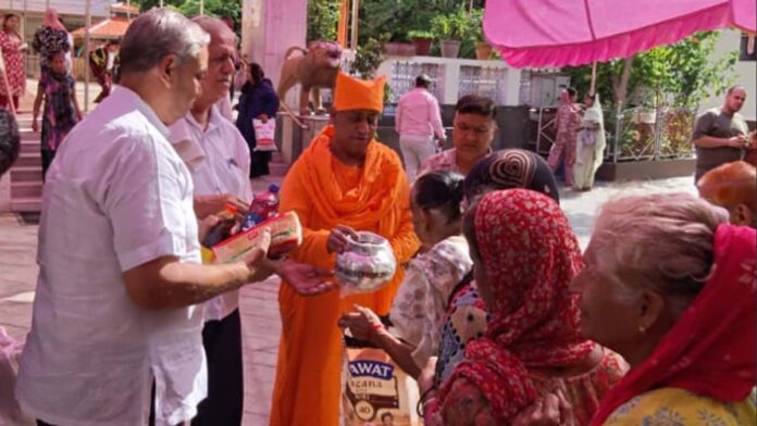 Ration distributed to 450 underprivileged families under the 'Nar Narayan Deen Dayalu Seva' initiative.