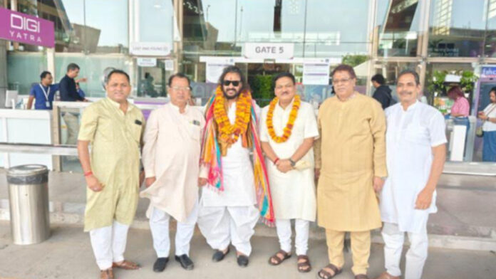 Troupe Departs for Kolkata to Perform Musical Shri Shyam Katha Troupe Departs for Kolkata to Perform Musical Shri Shyam Katha