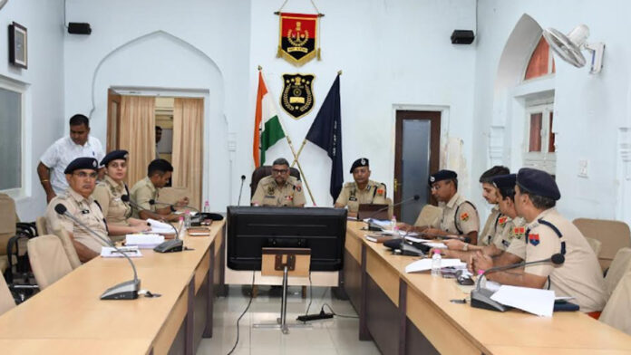 Police Commissioner's Review Meeting for the South District: Women's Safety