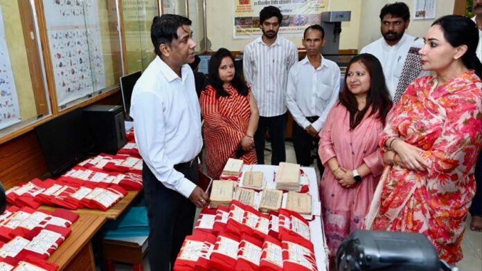 Deputy Chief Minister Diya Kumari inaugurated a manuscript exhibition in Jaipur.