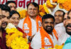 भाजपा शहर कार्यालय में गोविंद वाल्मीकि का स्वागत: अमित गोयल का 21 किलो की माला से सम्मान