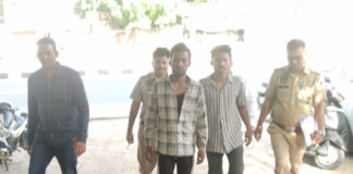 सूने मकान से लाखों के जेवरात और नकदी चोरी करने वाले दो शातिर नकबजन गिरफ्तार Two Cunning Burglars Arrested for Stealing Jewelry and Cash Worth Lakhs from an Empty House