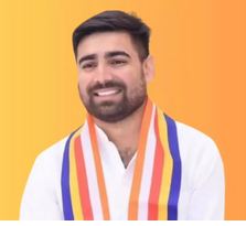 एनएसयूआई राष्ट्रीय अध्यक्ष विनोद जाखड़ जयपुर में युवा उदय सम्मेलन को करेंगे संबोधित NSUI National President Vinod Jakhar will address the 'Yuva Uday' conference in Jaipur.