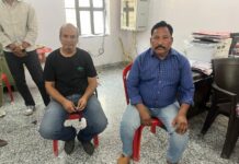 सैलरी बनाने की एवज में रिश्वत लेते स्वास्थ्य निरीक्षक ट्रैप