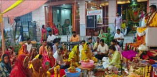 अधिक मास:पार्थिव शिवलिंग पूजन महोत्सव में उमड़ी श्रद्धा