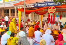 श्री अमरापुर स्थान में चालीहा महोत्सव की धूम Chaliha Festival Celebrations in Full Swing at Shri Amrapur Sthan