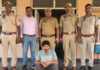 चैन स्नैचिंग की वारदातों को अंजाम देने वाला 25 हजार का इनामी बदमाश गिरफ्तार Chain snatcher arrested